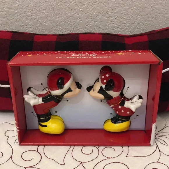 Disney Minnie Mickey Salt & Pepper Shaker - Picture 1 of 4